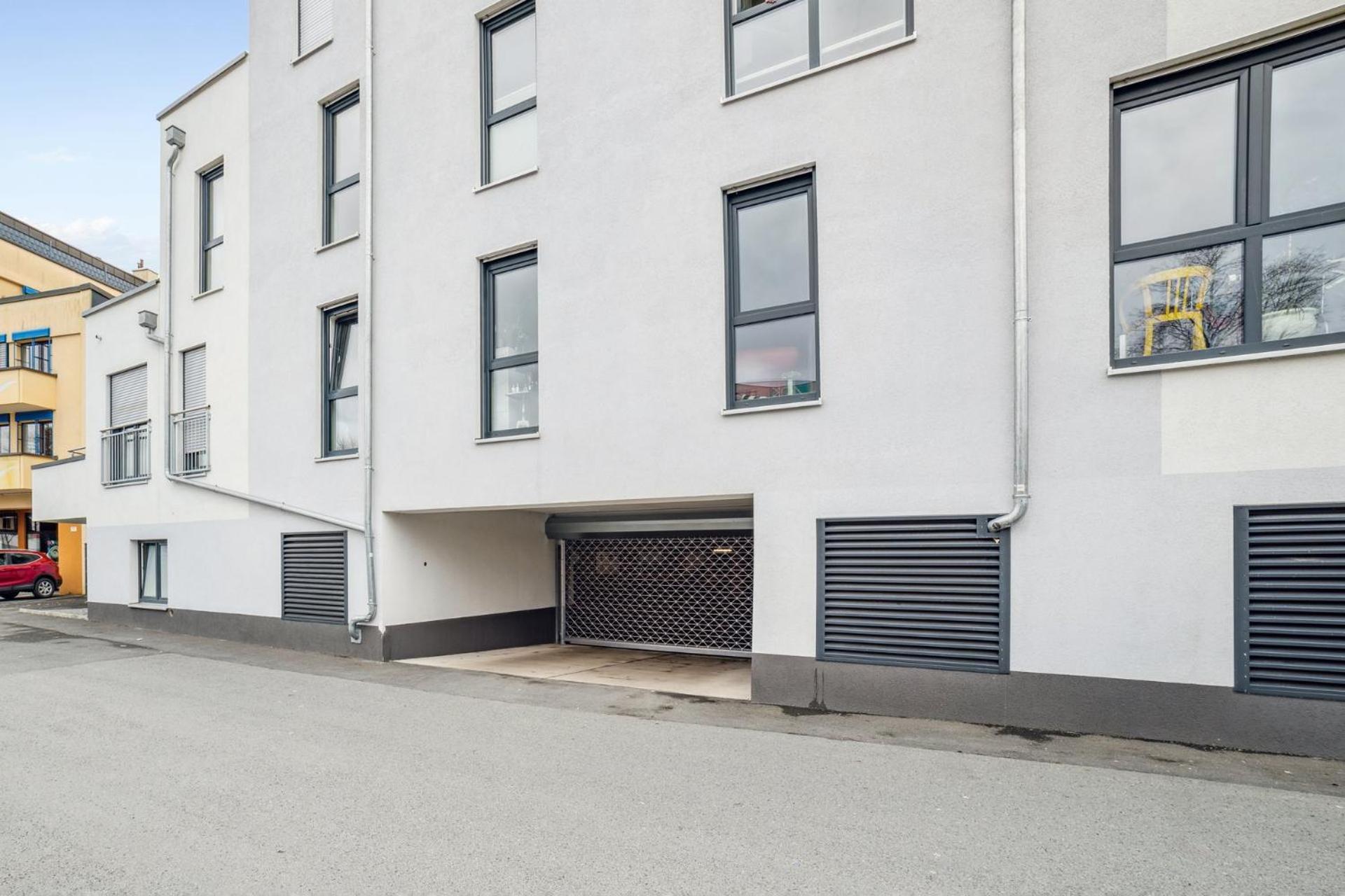 Sali Homes Elegant And Stylish Retreat In Heart Of Bayreuth, Close To River Esterno foto