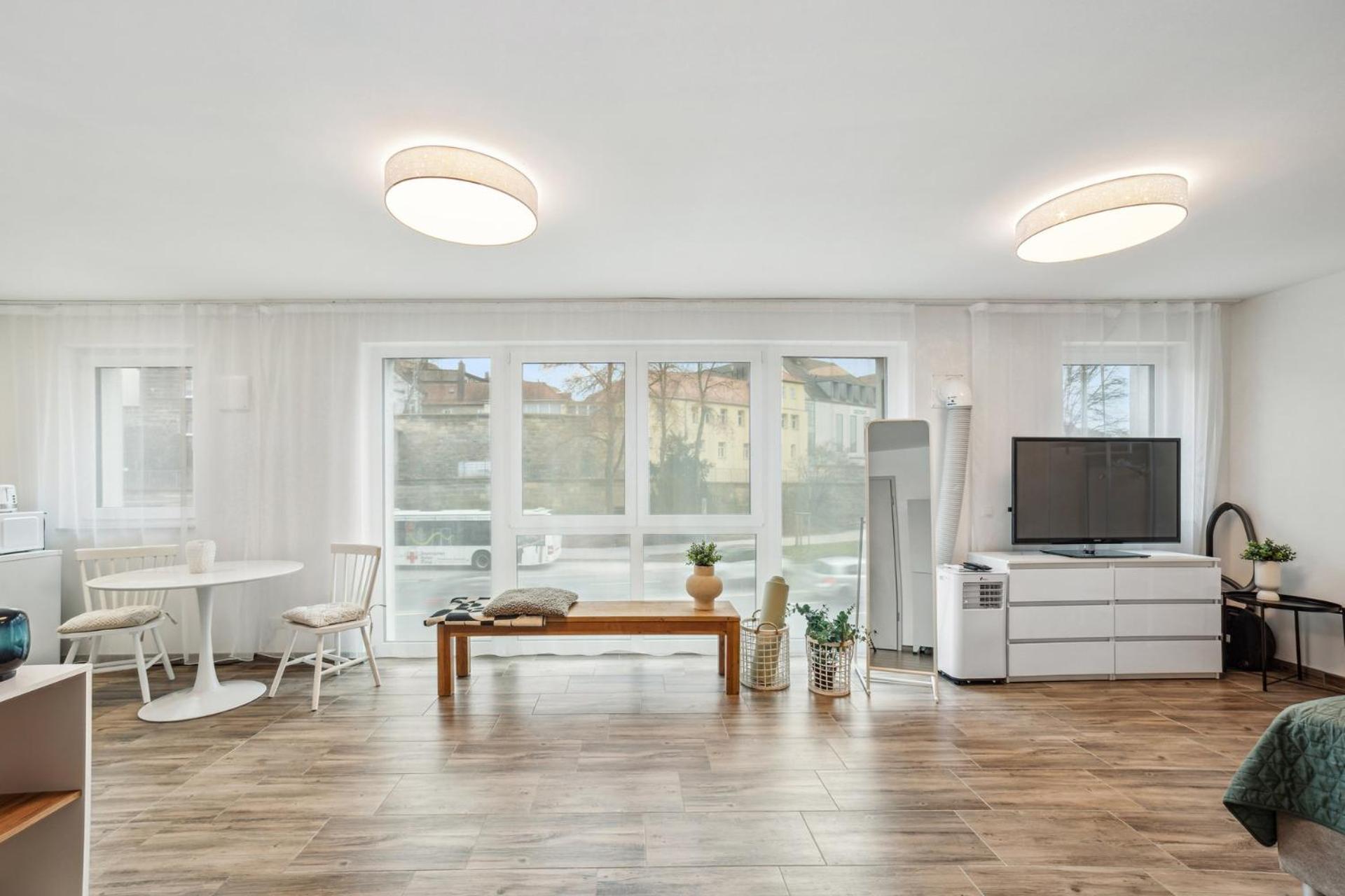 Sali Homes Elegant And Stylish Retreat In Heart Of Bayreuth, Close To River Esterno foto